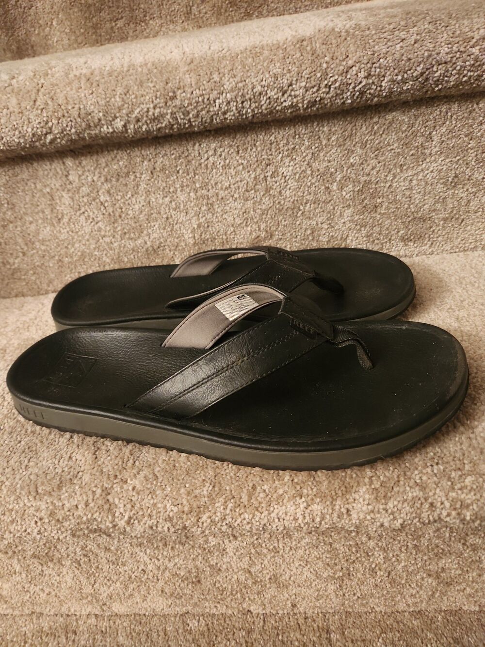 Reef Men's Black Leather Flip Flop Sandals Size 13